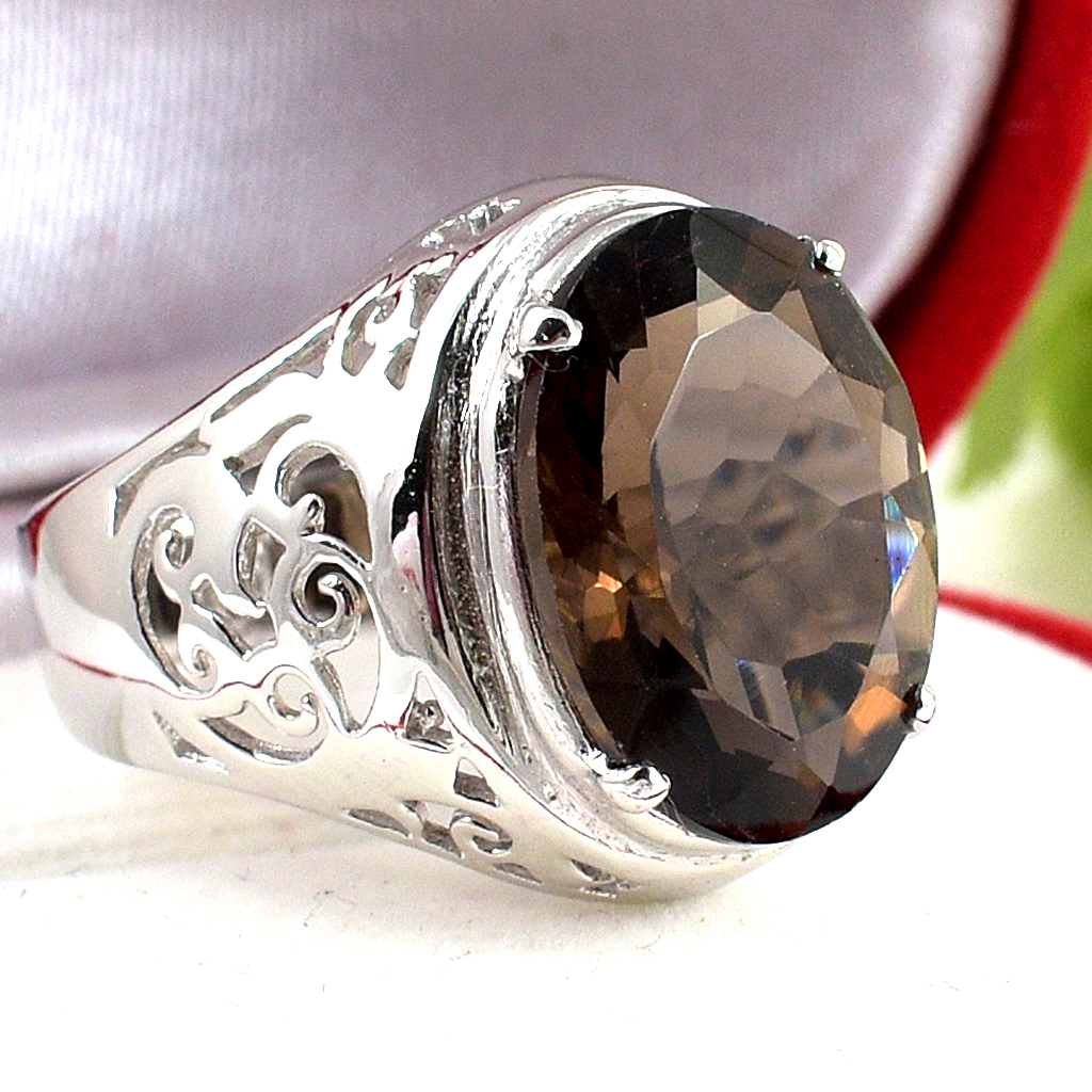 แหวนเงินแท้ราคาถูกชุบทองคำขาว พลอยแท้สโมกกี้ควอทซ์ 8.95 กะรัต งานประณีตสวยงาม สั่งผลิตค่ะ