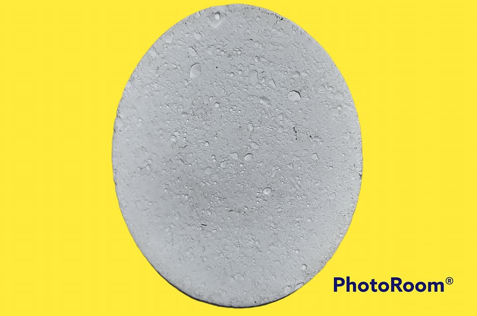 รูปเหมือน หลวงตามหาบัว ญาณสัมปันโน วัดป่าบ้านตาด จ.อุดรธานี เนื้อผงข้าวก้นบาตรผสมชานหมาก