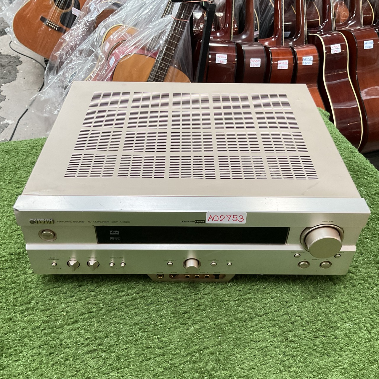 เครื่องขยายเสียง YAMAHA : DSP-AX620