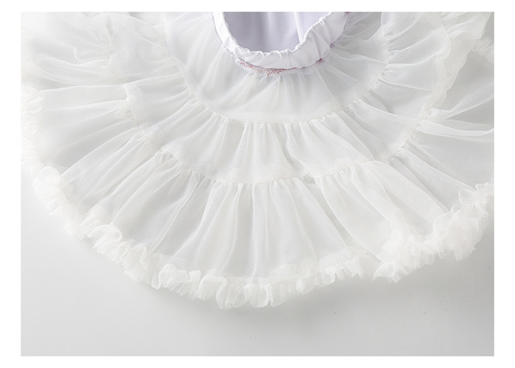 ชุดเต้น ชุดเชียร์ เสื้อแขนสั้นZERO +กระโปรงระบายชั้นสีขาว