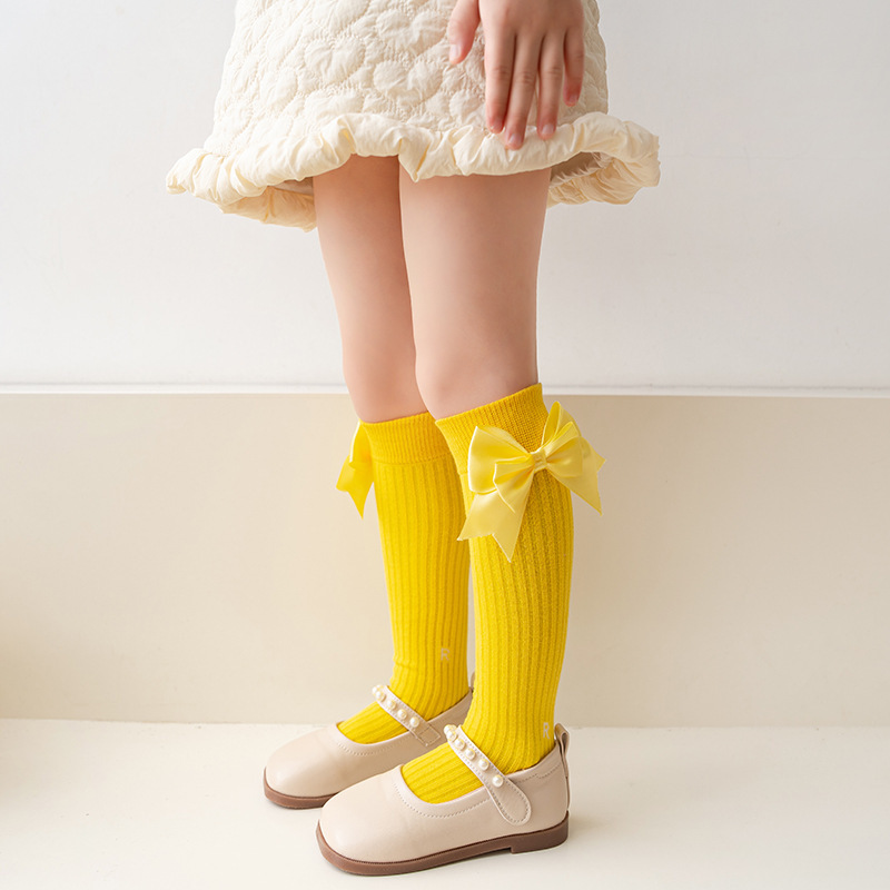 พร้อมส่ง ถุงเท้ายาว ตกแต่งด้วยดาว ปักเพชรเงิน สายห้อย