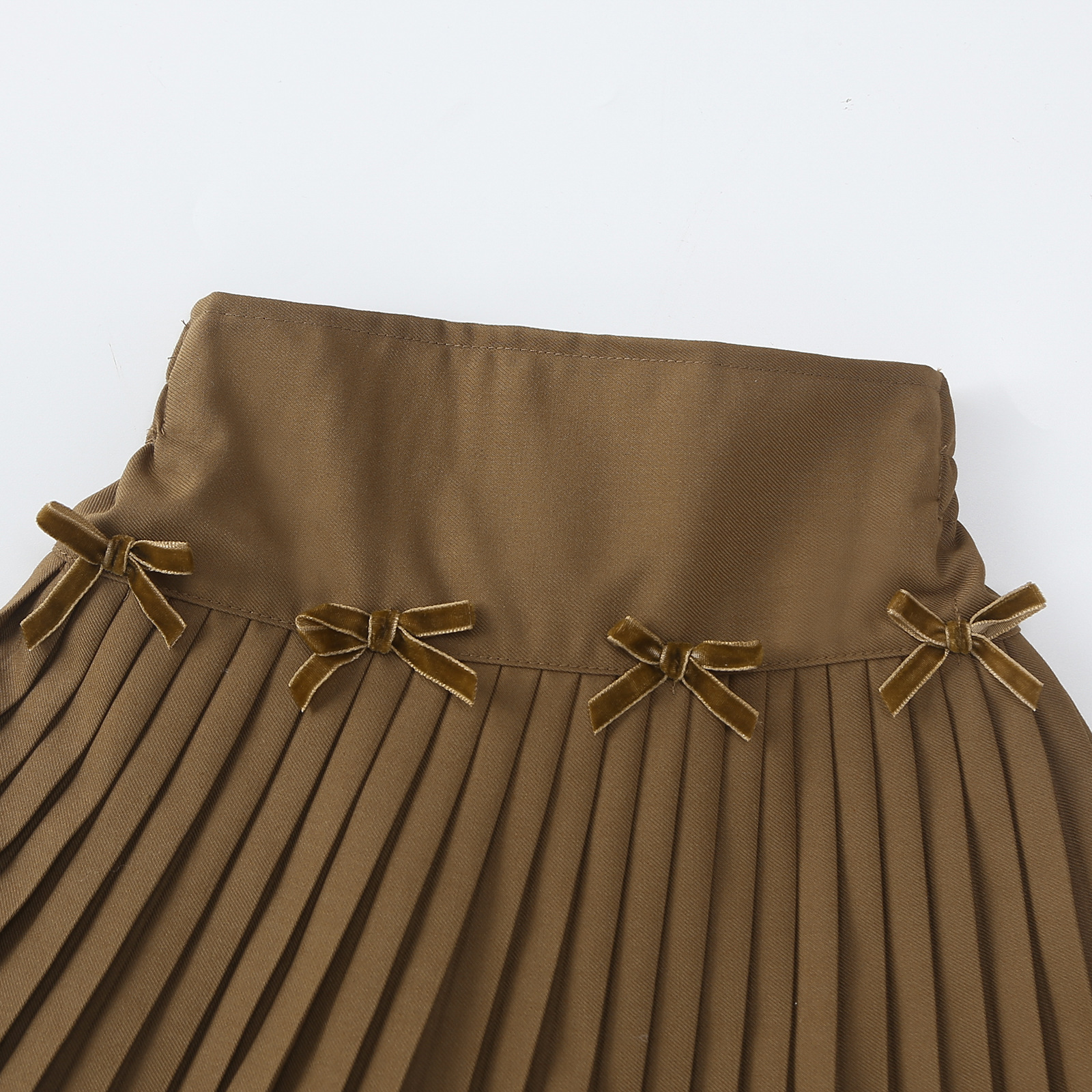 กระโปรง เด็กผู้หญิง อัดพลีทรอบตัวสีพื้นไม่รวมเข็มขัด**สินค้าเปิดจอง15วัน