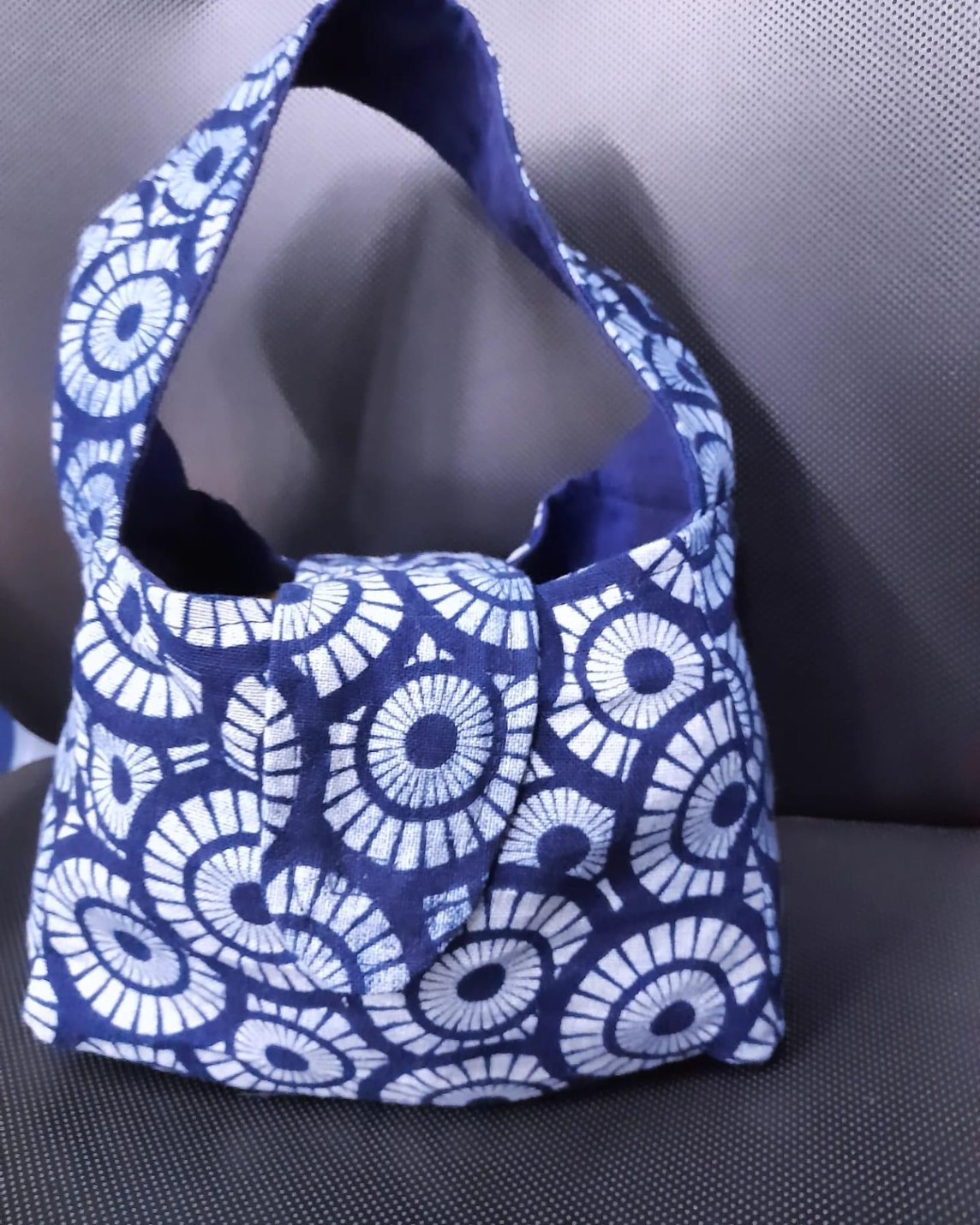 SIVAREE Indigo-dyed cotton handbag blue smal