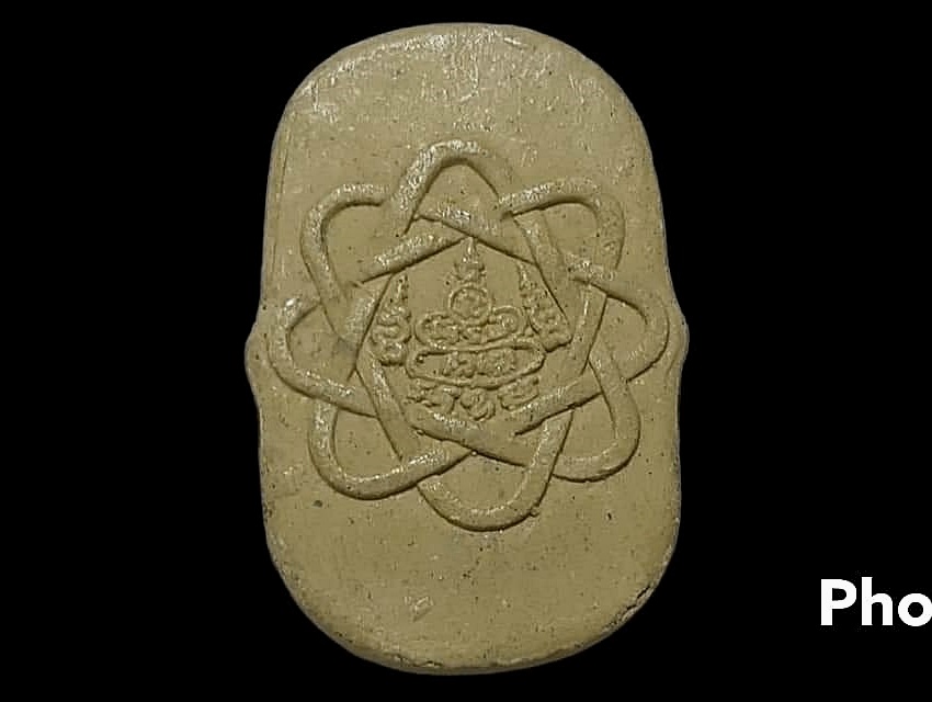 หลวงพ่อใหญ่ วัดกาหลง จ.สมุทรสาคร