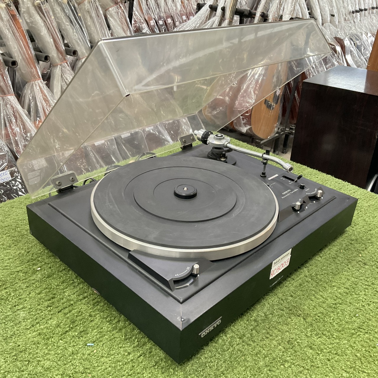 เครื่องเล่นแผ่นเสียง ONKYO : CP-3300F