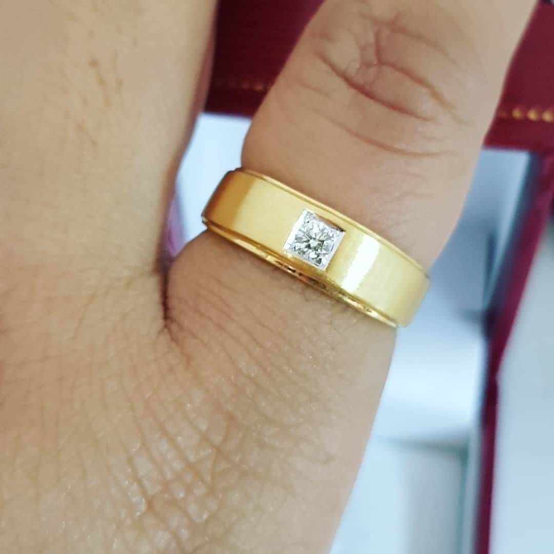 พร้อมส่งและสั่งผลิตแหวนเพชรปลอกมีด แหวนแต่งงาน แหวนหมั้น ใส่เที่ยว ออกงาน แหวนทองคำ 9K เพชรเกสรแท้ 0.10 กะรัต 1 เม็ด ราคาถูกมาก ส่งฟรี