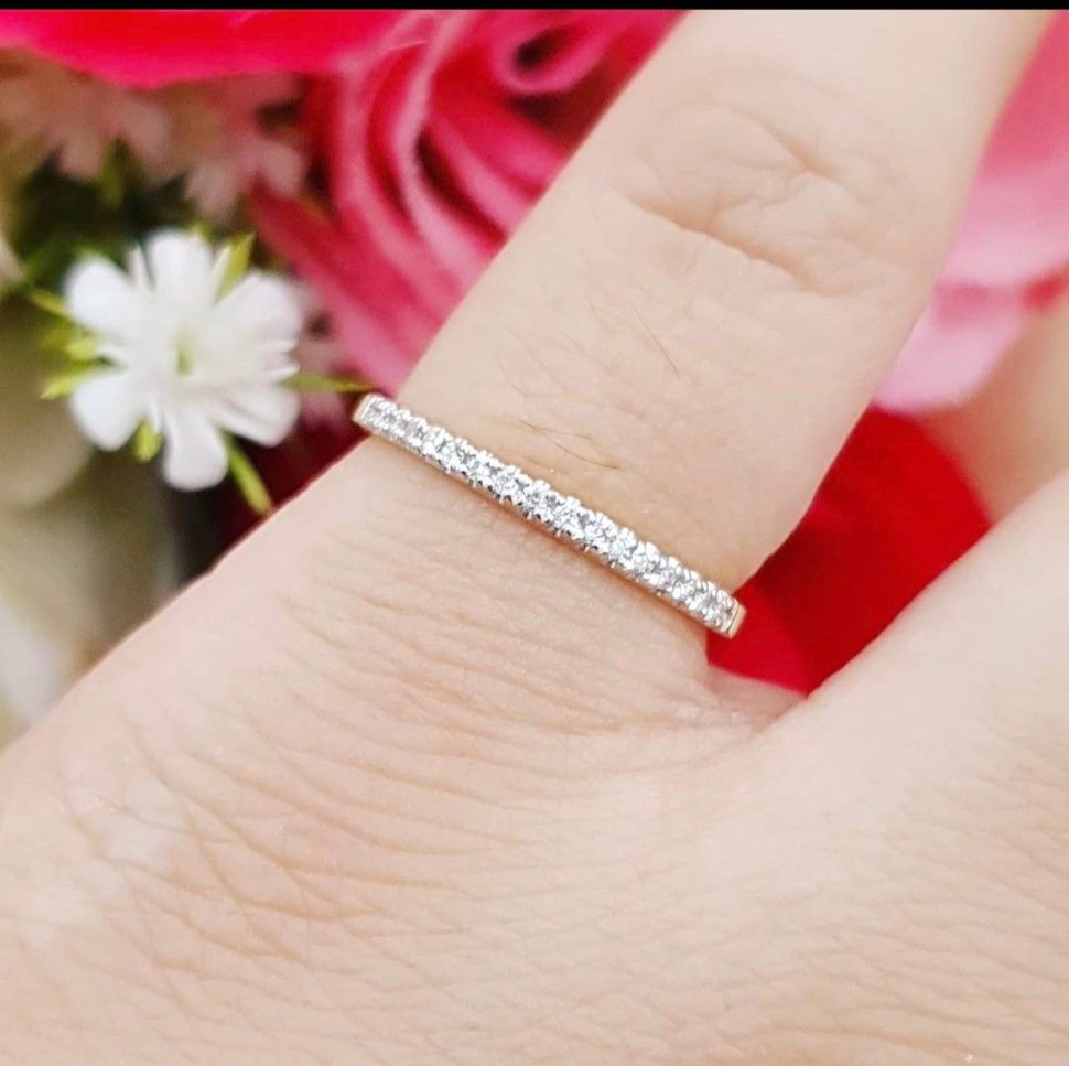 พร้อมส่งและสั่งผลิตแหวนเพชรแถวหน้าเต็มเล่นไฟสวย แหวนแต่งงาน แหวนหมั้น ใส่เที่ยว ออกงาน แหวนทองคำ 9K เพชรเกสรแท้ 0.08 กะรัต 16 เม็ด ราคาถูกมาก ส่งฟรี