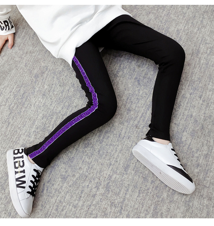 กางเกงเด็ก เลกกิ้งสีดำ แต่งแถบกลิตเตอร์