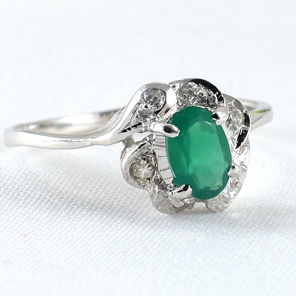 แหวนเงินแท้ราคาถูกชุบทองคำขาว พลอยแท้กรีนอะเกท 0.45 กะรัต เพชรCZ 0.09 กะรัต งานประณีตสวยงาม สั่งผลิตค่ะ