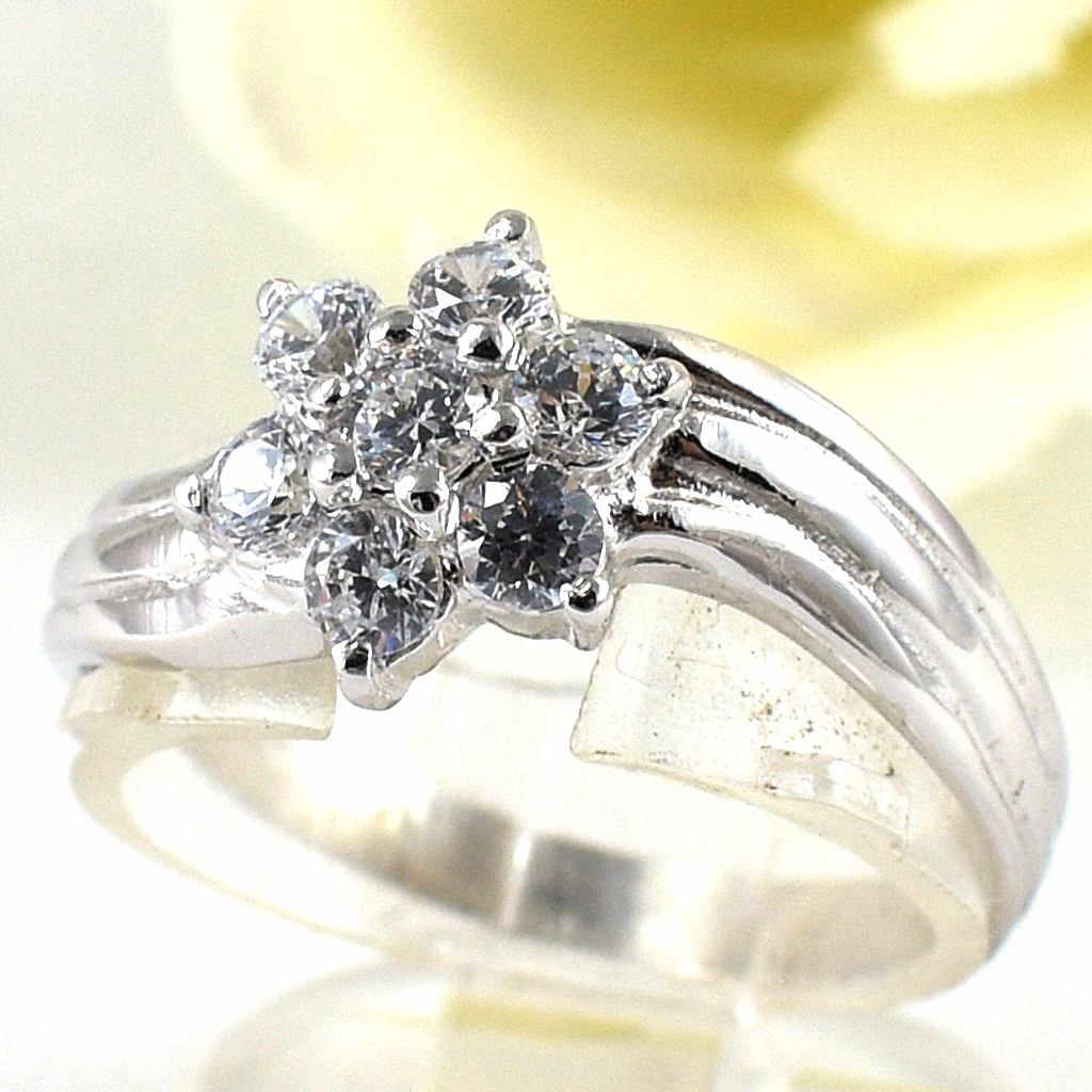 แหวนเงินแท้ราคาถูกชุบทองคำขาว เพชรCZแท้ 0.42 กะรัต งานประณีตสวยงาม สั่งผลิตค่ะ