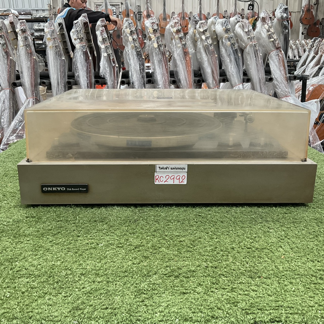 เครื่องเล่นแผ่นเสียง ONKYO