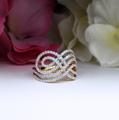 สั่งผลิตเพชรเบลเยี่ยมคัท แหวนแต่งงาน แหวนหมั้น ใส่เที่ยว ออกงาน แหวนทองคำ 18K เพชรแท้ 0.80 กะรัต 6.77 กรัม น้ำ 99 ราคาถูกมาก มีใบรับประกันค่ะ