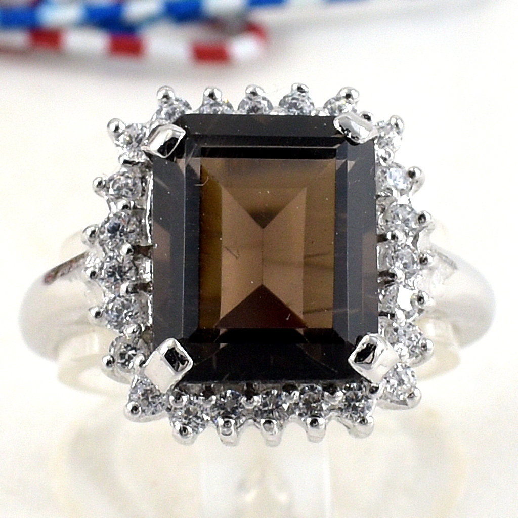 แหวนเงินแท้ราคาถูกชุบทองคำขาว พลอยแท้สโมกกี้ควอทซ์ 4.06 กะรัต เพชรCZ 0.36 กะรัต งานประณีตสวยงาม สั่งผลิตค่ะ