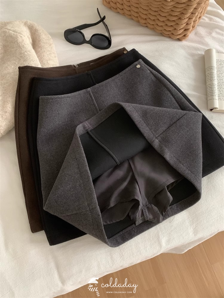 กระโปรงผ้าวูลญี่ปุ่น Japan Wool Skirt มี 3 สี S-L