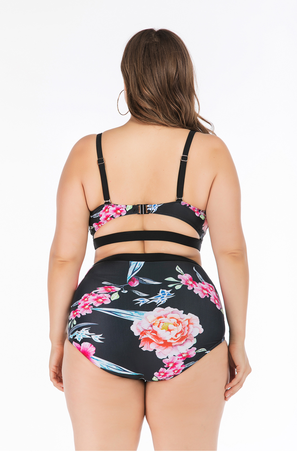 ชุดว่ายน้ำทูพีช3xl รอบอก 40-46 คัพ C++ กางเกงเอว 34-40 สะโพก43-48 นิ้วค่ะ ผ้าดี งานสวยมากๆค่ะ