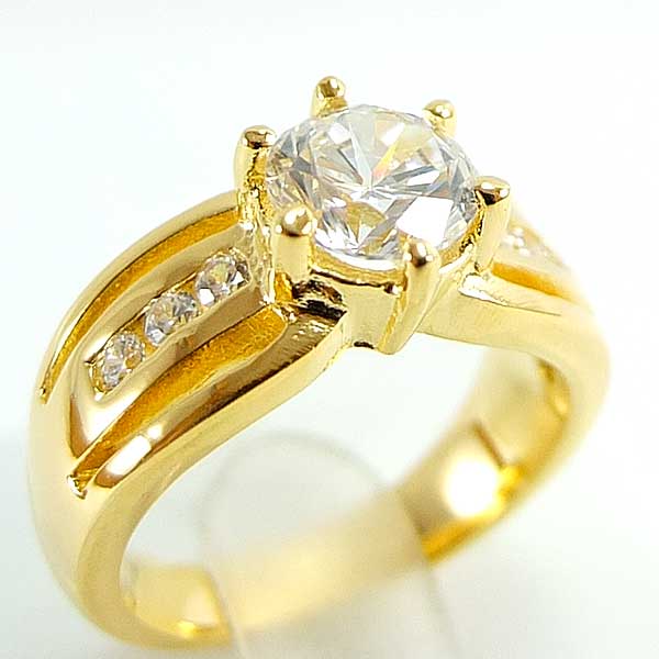 แหวนเงินแท้ราคาถูกชุบทองคำขาว เพชรCZเม็ดกลาง 1.25 กะรัต เพชรCZเม็ดข้าง 0.09 กะรัต งานประณีตสวยงาม สั่งผลิตค่ะ