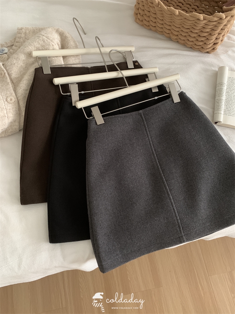 กระโปรงผ้าวูลญี่ปุ่น Japan Wool Skirt มี 3 สี S-L