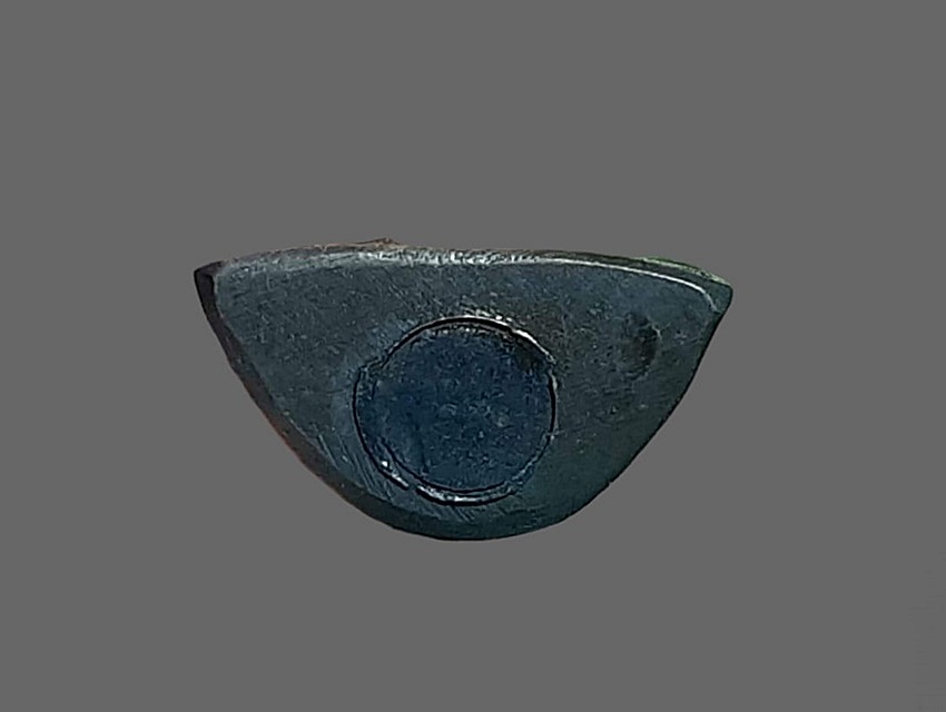 รูปเหมือนหล่อกริ่ง หลวงพ่อเพชรมีชัย วัดมหาธาตุ เพชรบูรณ์ เนื้อทองผสมรมดำ