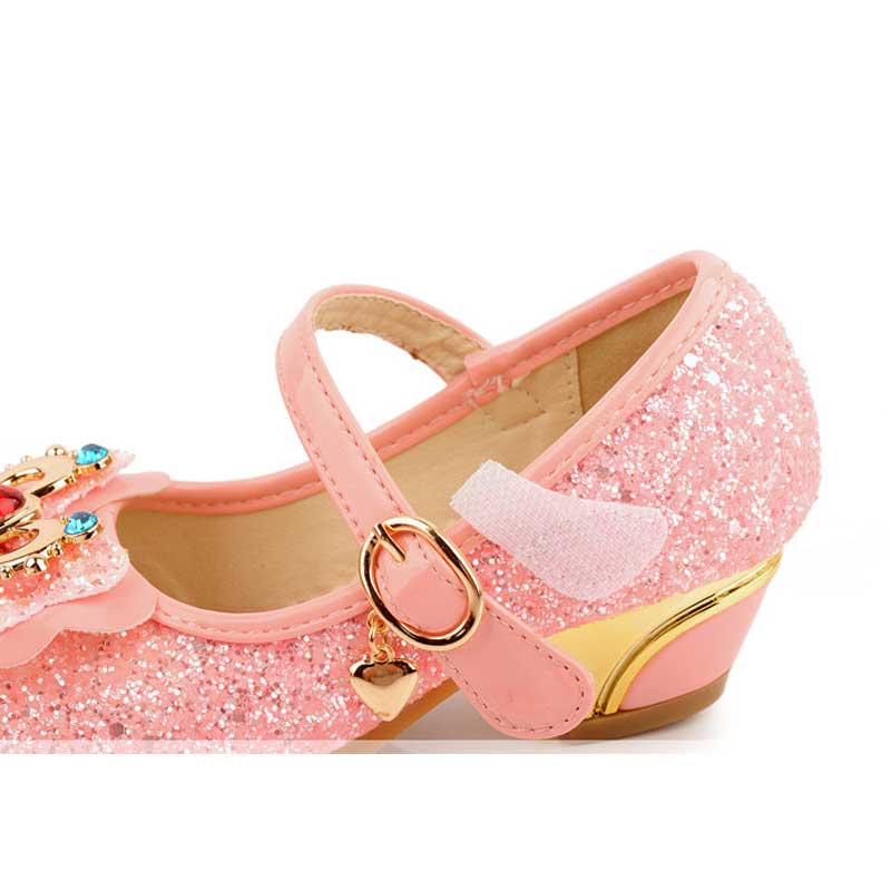 รองเท้าคัชชูแก้ว สีชมพู