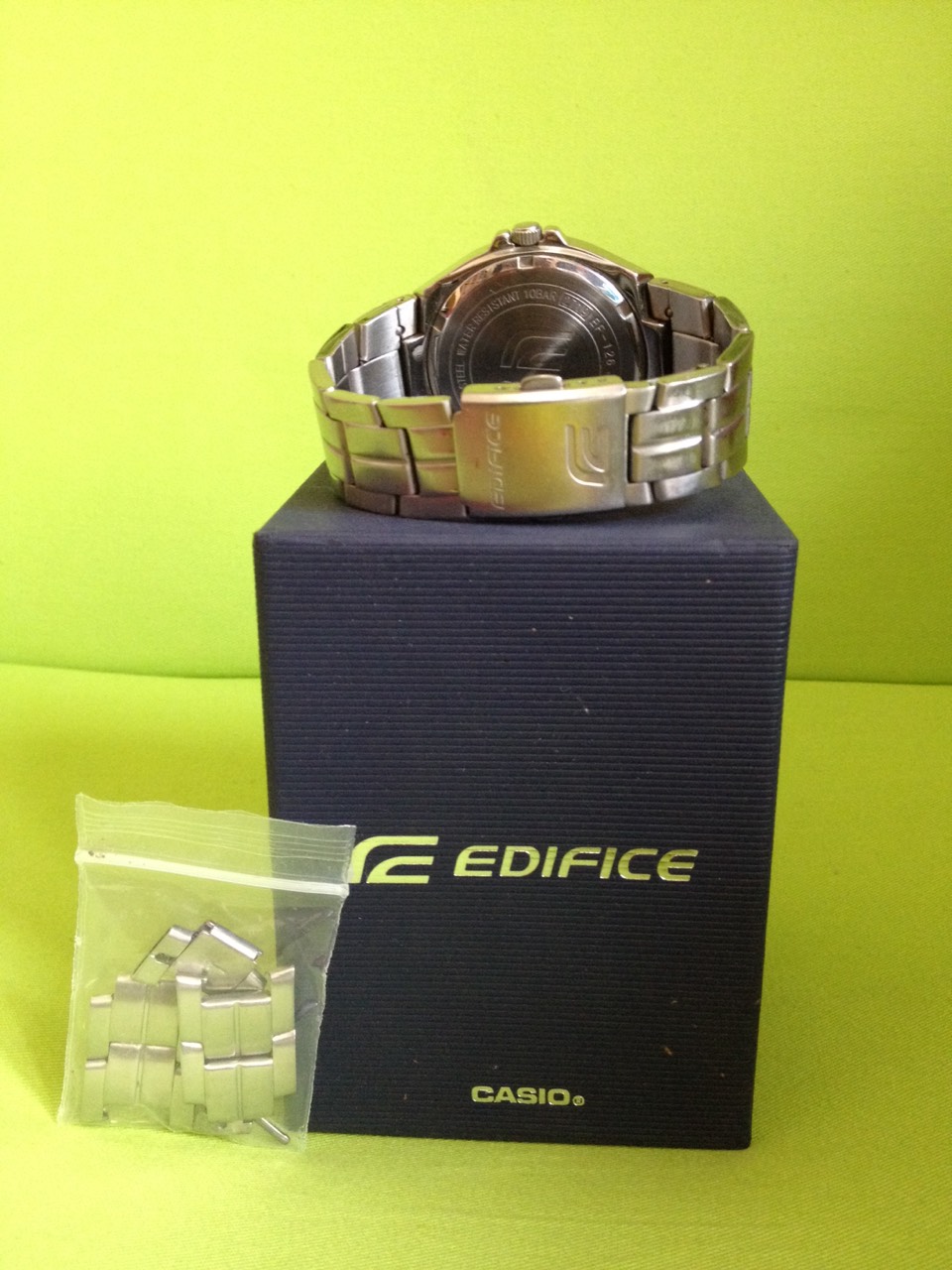 นาฬิกาข้อมือบุรุษ CASIO EDIFICE