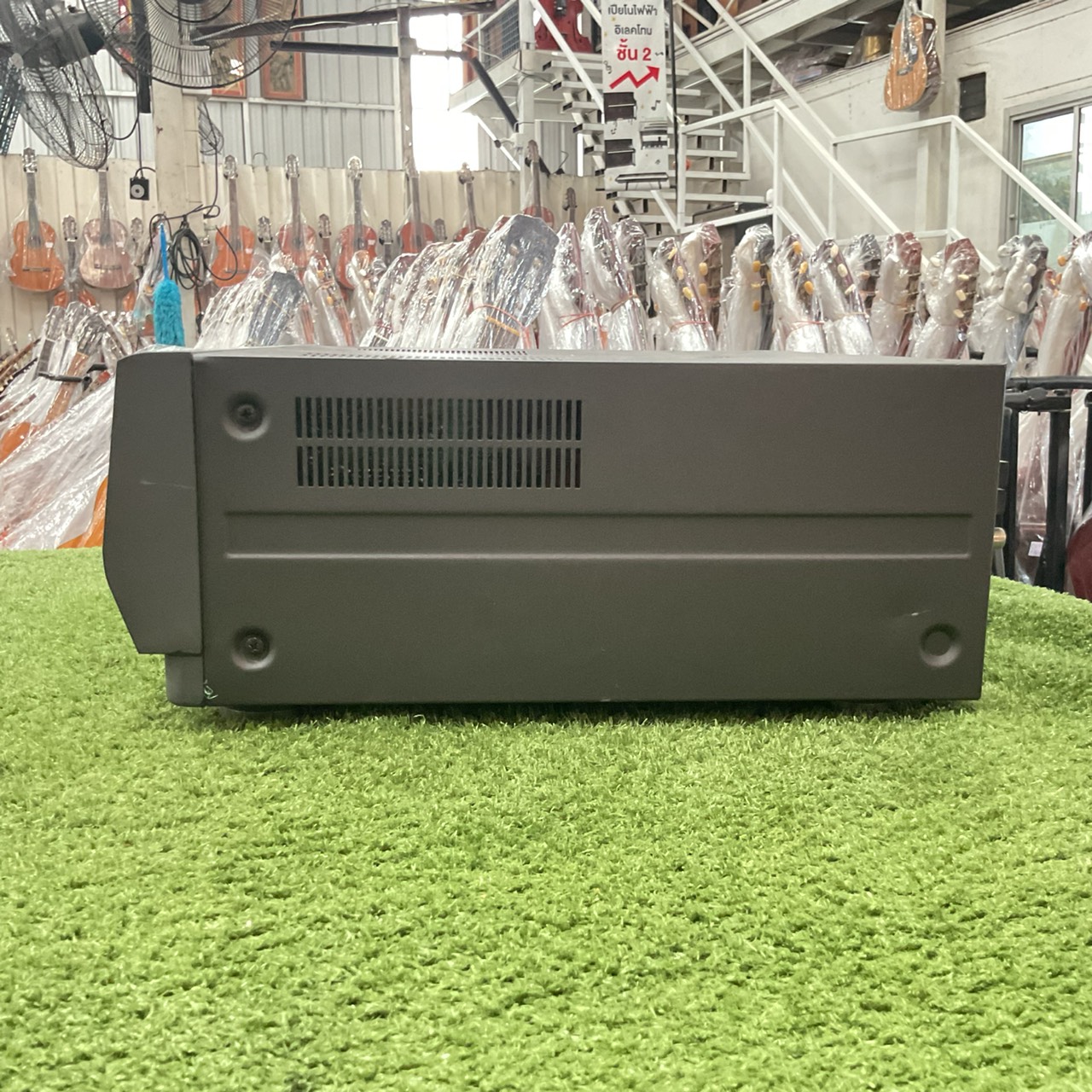 เครื่องขยายเสียง KENWOOD : KRF-V7771D สินค้าไม่พร้อมใช้งาน (ต้องซ่อม)