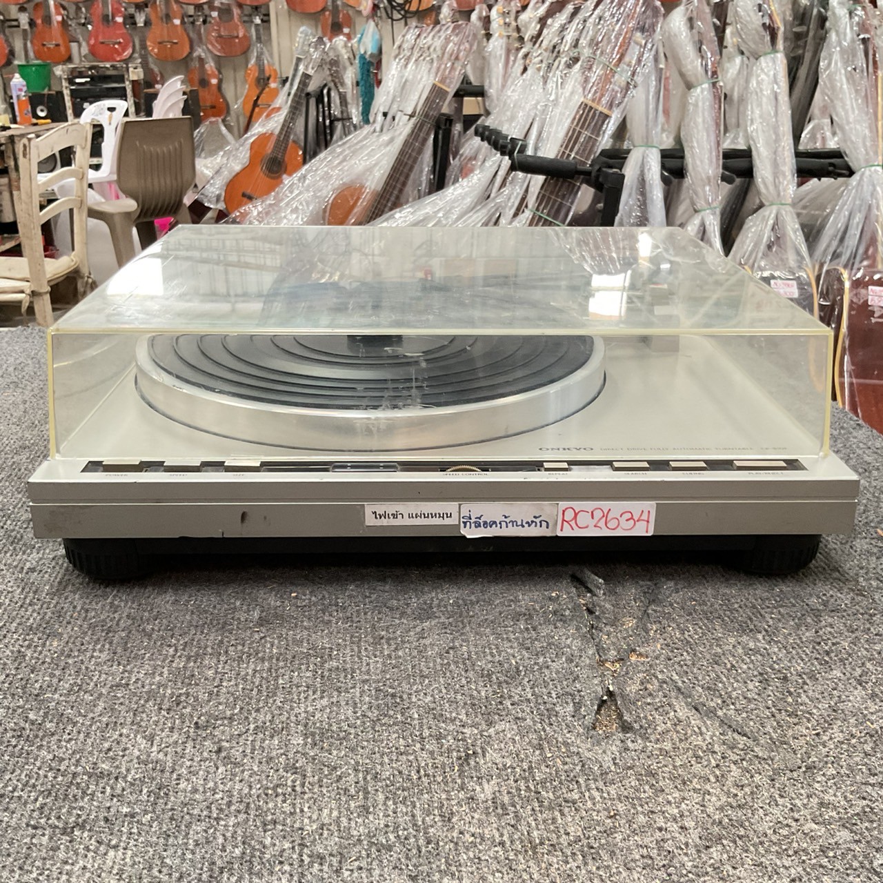 เครื่องเล่นแผ่นเสียง ONKYO : CP-810F