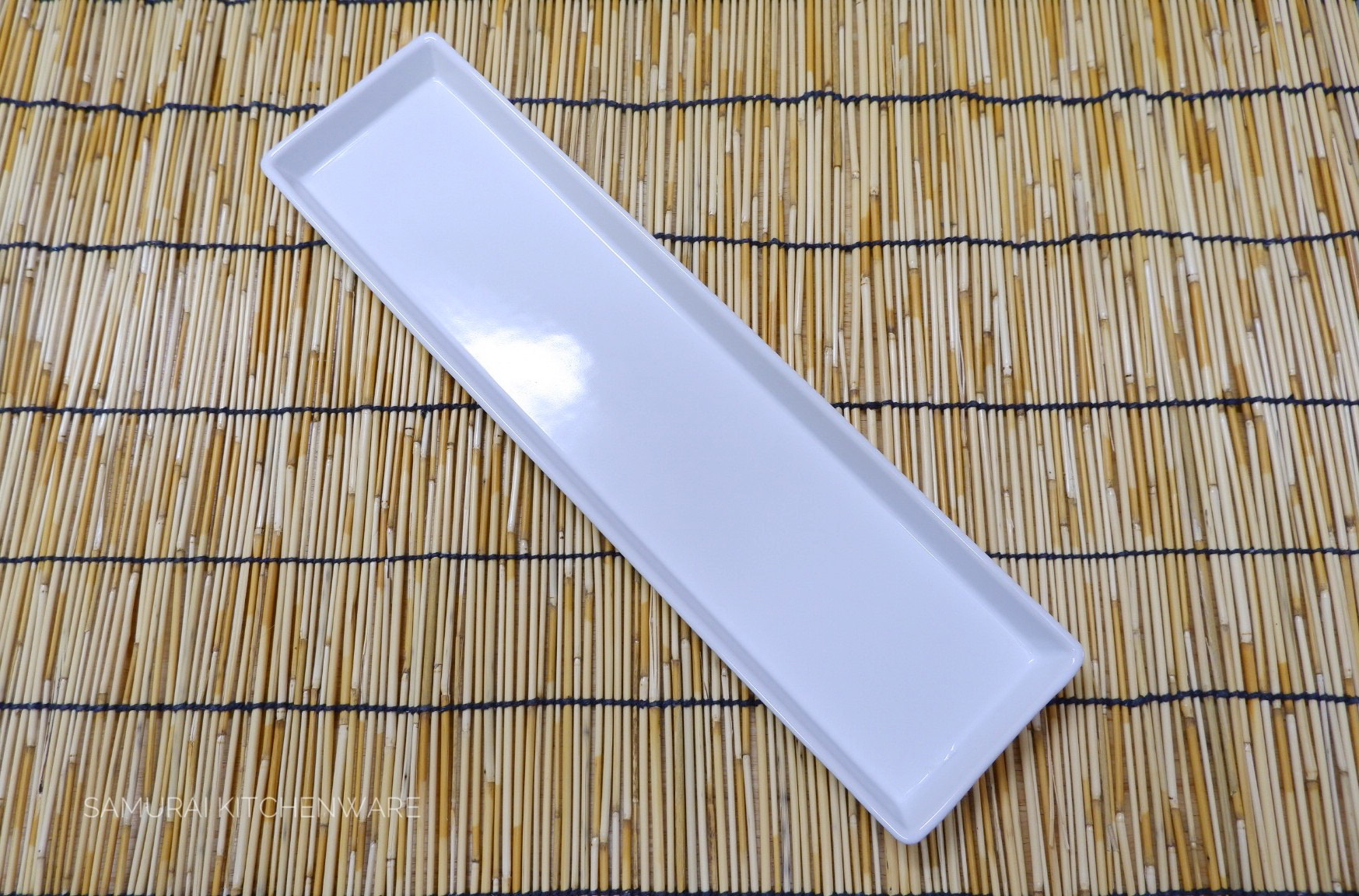 ถาดเบิร์นซูชิ สีขาว (43 cm) x 12 ใบ