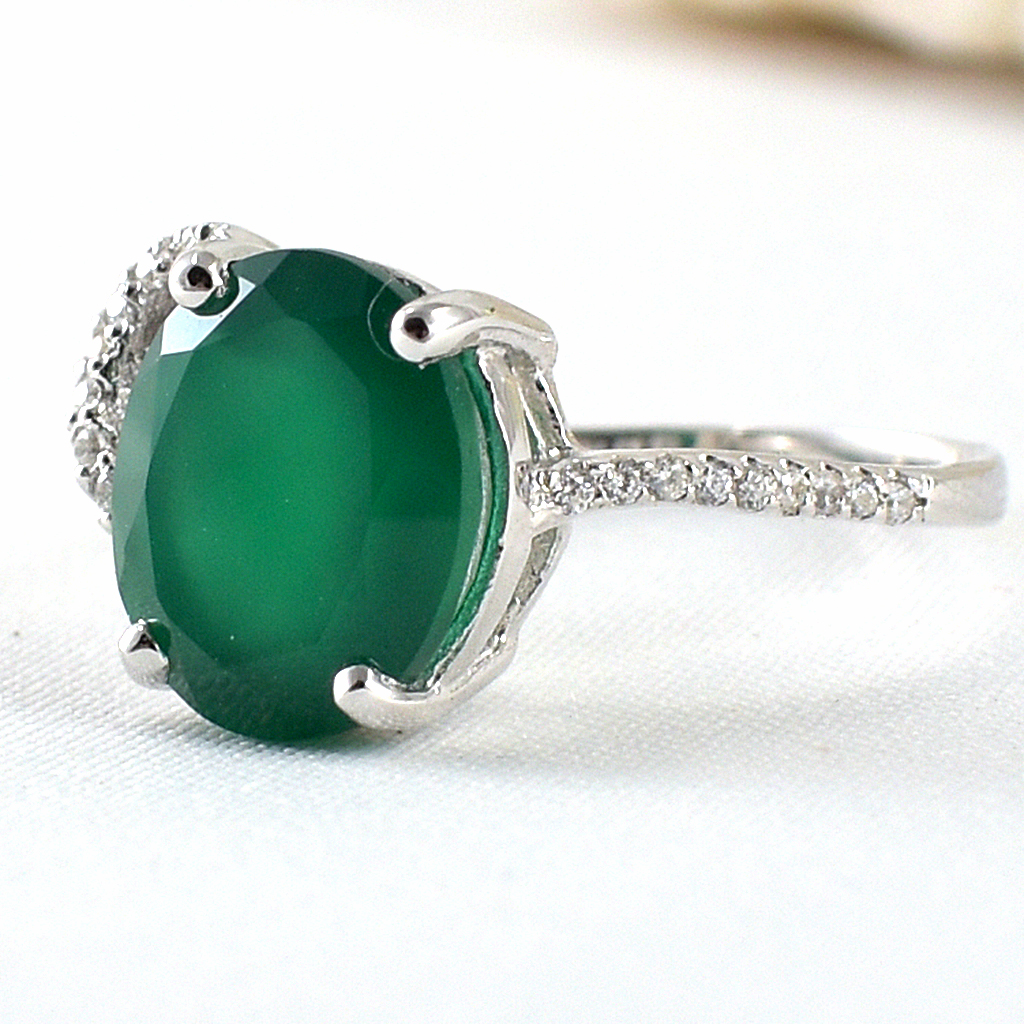 แหวนเงินแท้ราคาถูกชุบทองคำขาว พลอยแท้กรีนอะเกท 3.55 กะรัต เพชรCZ 0.182 กะรัต งานประณีตสวยงาม สั่งผลิตค่ะ