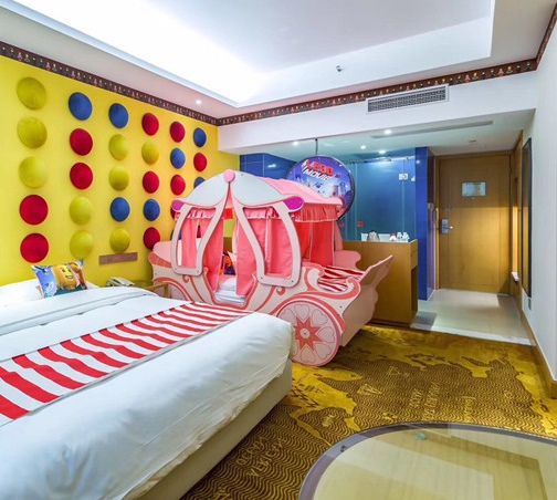 เตียงนอนไม้สำหรับเด็กผู้หญิง Princess Chariot Pink รถม้าเจ้าหญิงสีชมพู TP20133