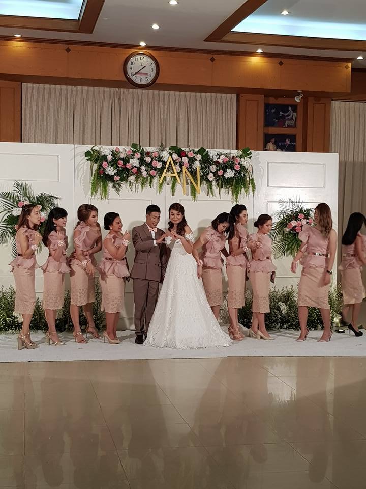 งานเลี้ยงฉลองมงคลสมรสช่วงเย็น 18กพ61 ณ หอประชุม รร.ปทุมวิไล อ.เมือง จ.ปทุมธานี