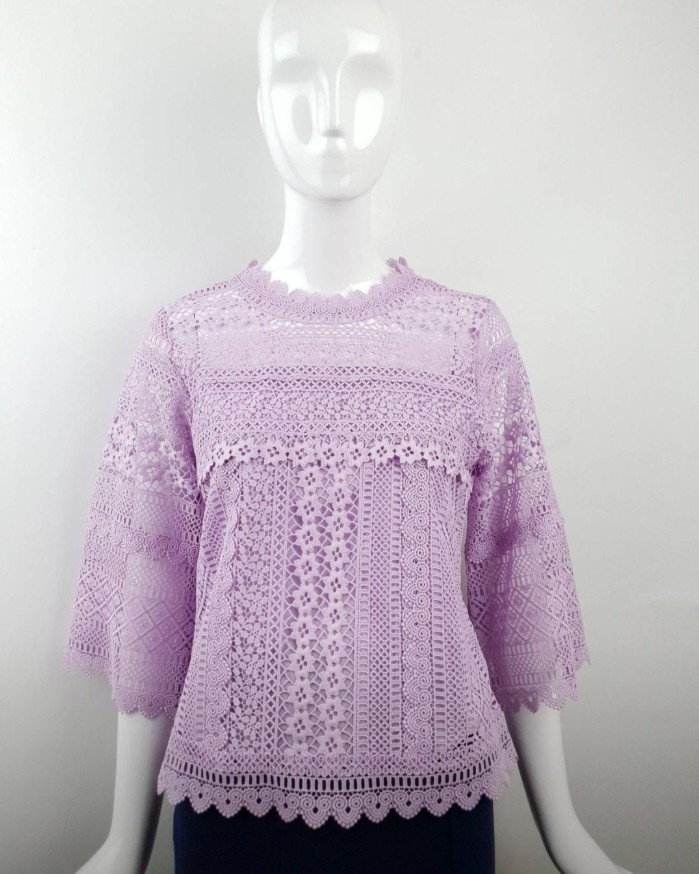 เสื้อลูกไม้ ลูกไม้ที่ถักทออย่าปราณีต ลายเสื้อลูกไม้ที่สวยงาม ทรงสวยสาวๆใส่ได้แบรนด์พิ้งบูติค