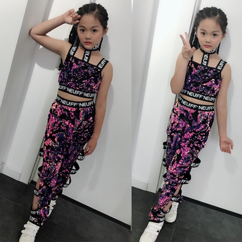 ชุดเต้น ชุดแดนซ์ สีม่วง ปักเลื่อม พร้อมเสื้อแจ๊คเก็ต