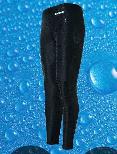 กางเกงว่ายน้ำชายสีดำ ผ้ากันแดด รอบเอว 34-40 นิ้ว สะโพก 38-44 นิ้วกางเกงยาว 36 ผ้าดี เนื้อหนา ระบายควมร้อนได้ดีมากค่ะ