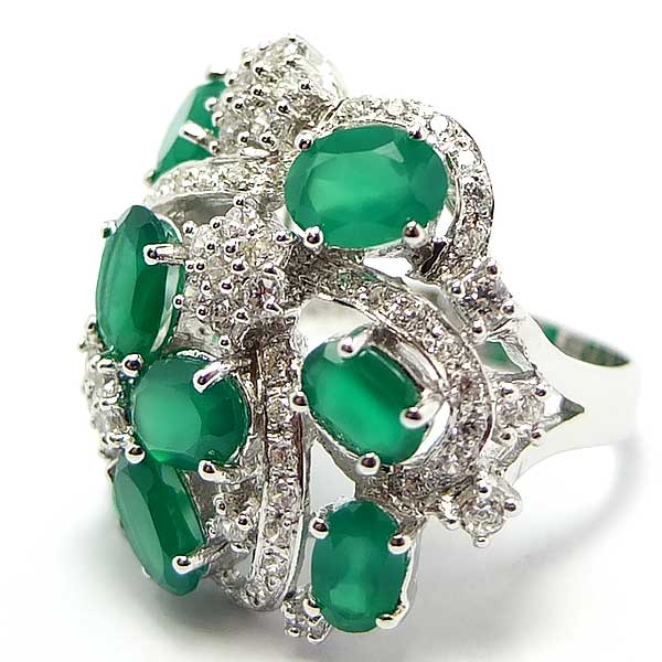 แหวนเงินแท้ราคาถูกชุบทองคำขาว พลอยแท้กรีนอะเกท 5.80 กะรัต เพชรCZ 1.015 กะรัต งานประณีตสวยงาม สั่งผลิตค่ะ