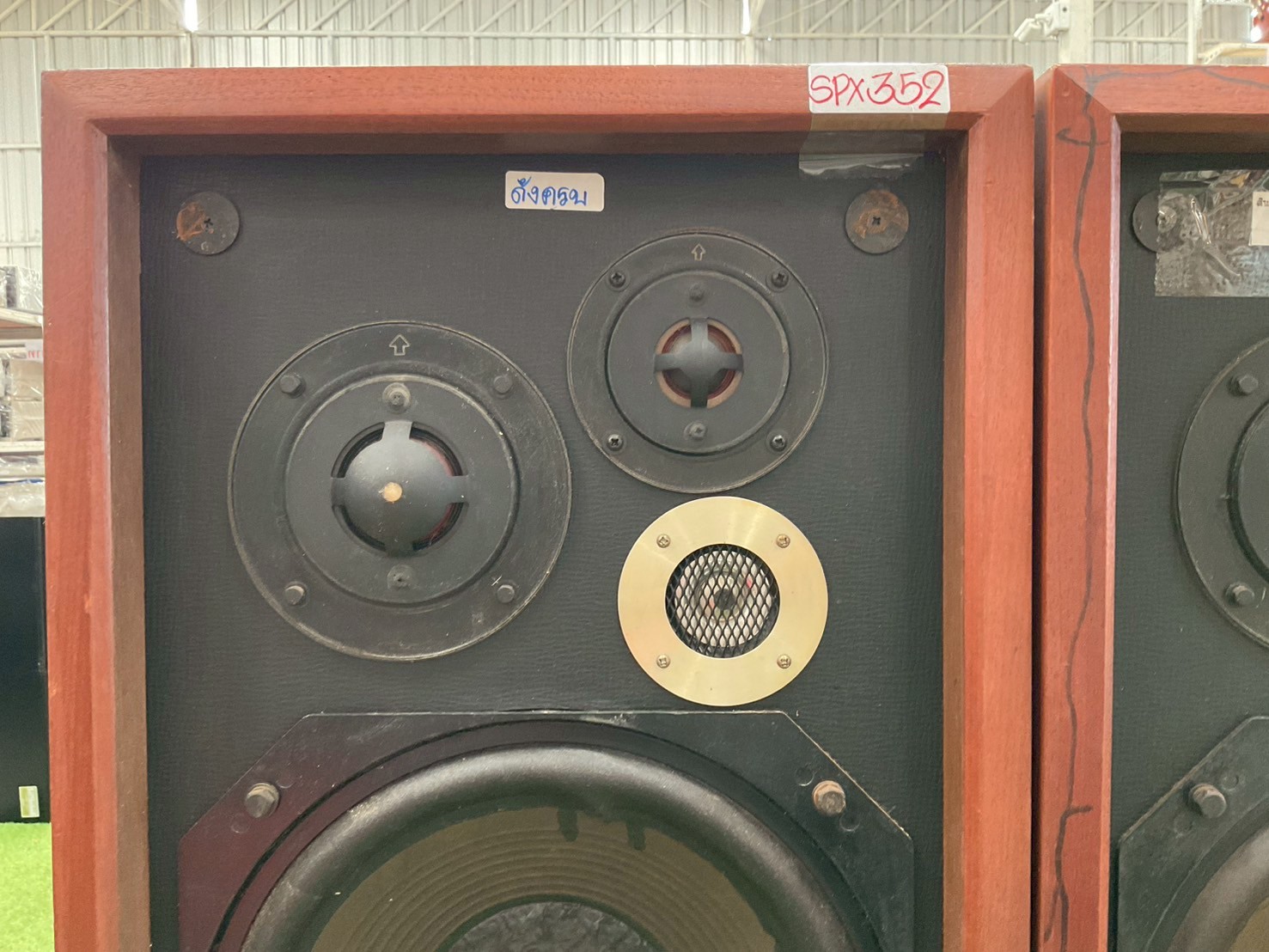 ลำโพง DIATONE : DS-301 สินค้าไม่พร้อมใช้งาน(ต้องซ่อม)