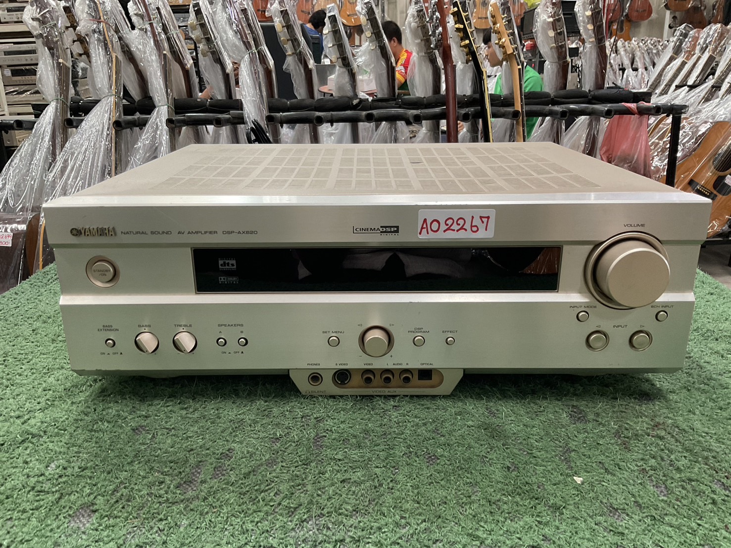 เครื่องขยายเสียง YAMAHA : DSP-AX620