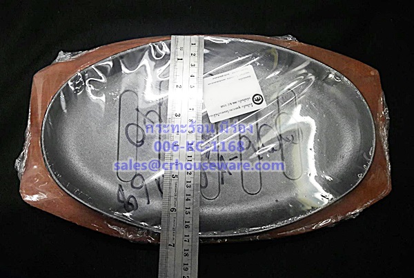 กระทะร้อน (กระทะร้อนเนื้อเหล็กอย่างดี มีไม้รอง) จานร้อน ,กระทะร้อนพร้อมเสริฟ Hot pan (hot pan Well Steel meat The base is wood ). 006-KC-1168