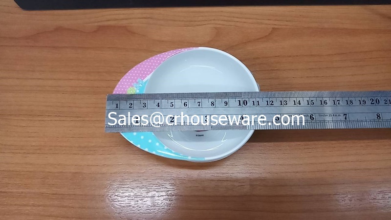 ชามมีปีกรูปหมวก 3.5 นิ้ว ลาย Poo Blue Sport White