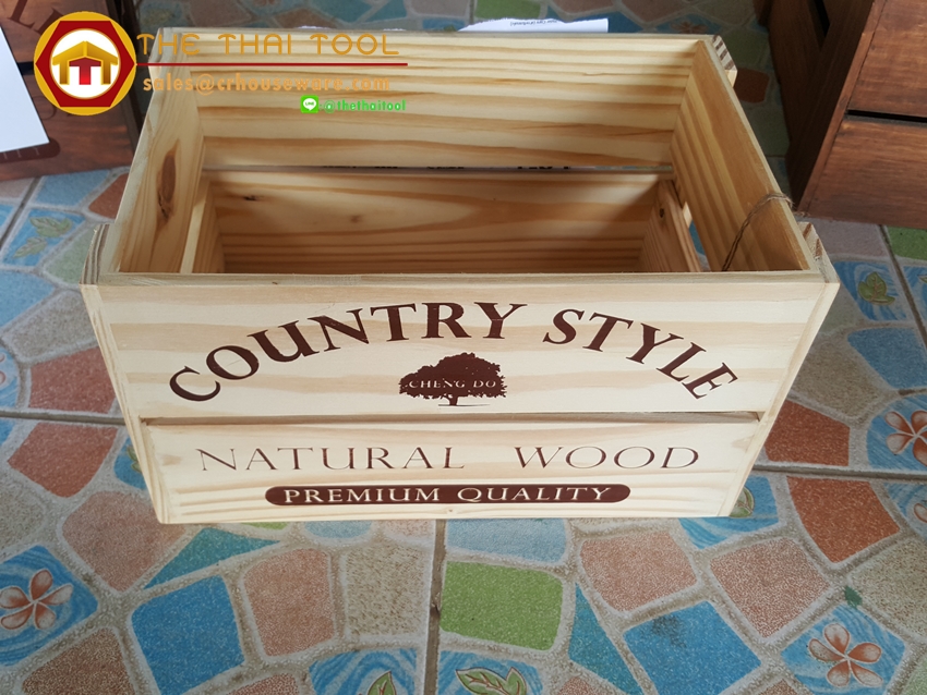 ลังไม้ รุ่น Bee-S รหัส : 005- BOX-BEE-S Wooden crate Bee-S. Code : 005-BOX-BEE-S