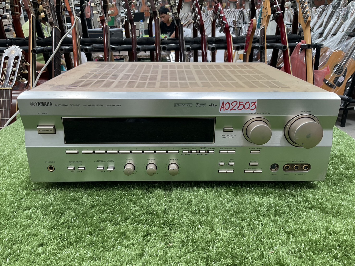 เครื่องขยายเสียง YAMAHA : DSP-R795