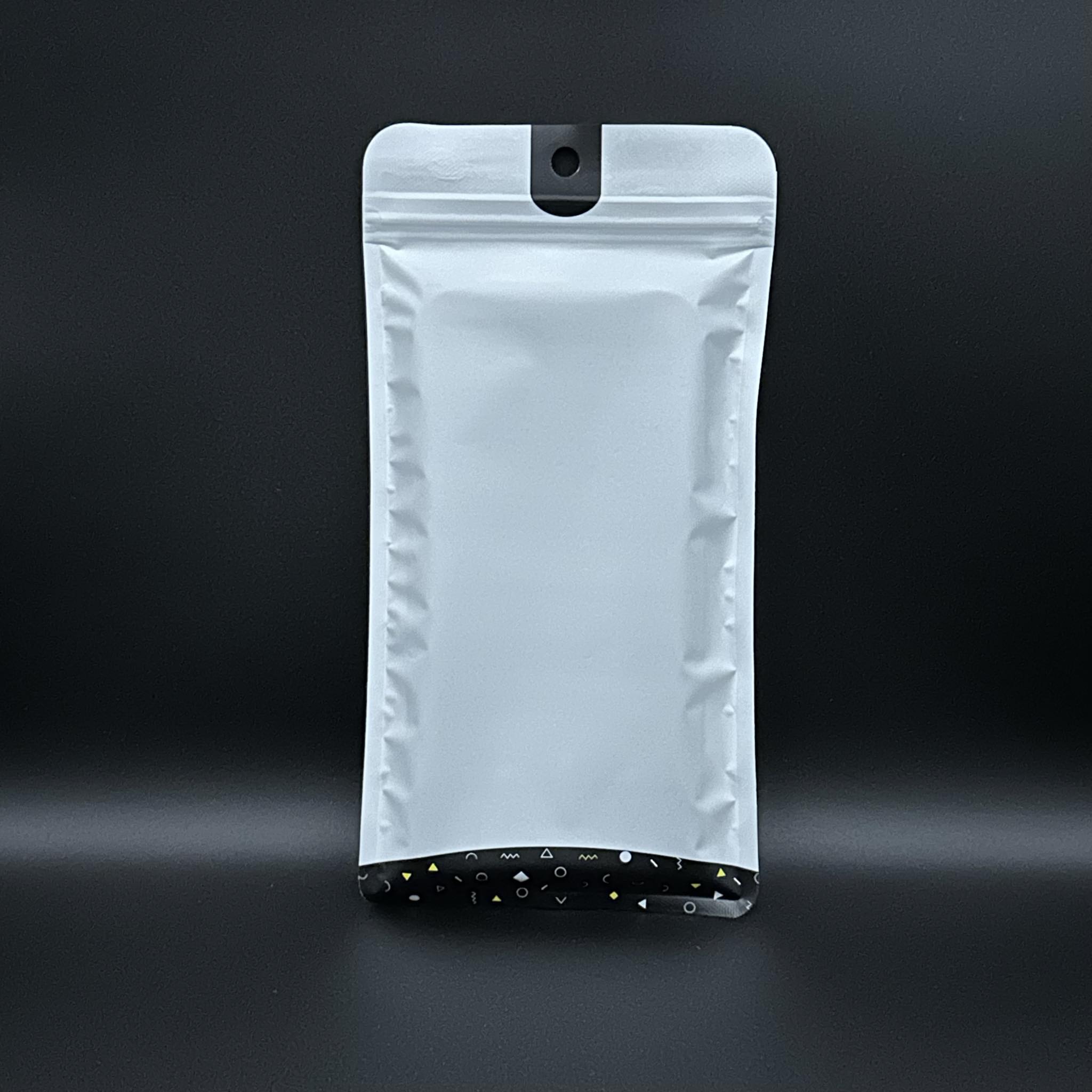 ถุงซิปใส่เคสมือถือ ขนาด 11 x 21 cm. สีขาวขุ่น (100 ใบ)