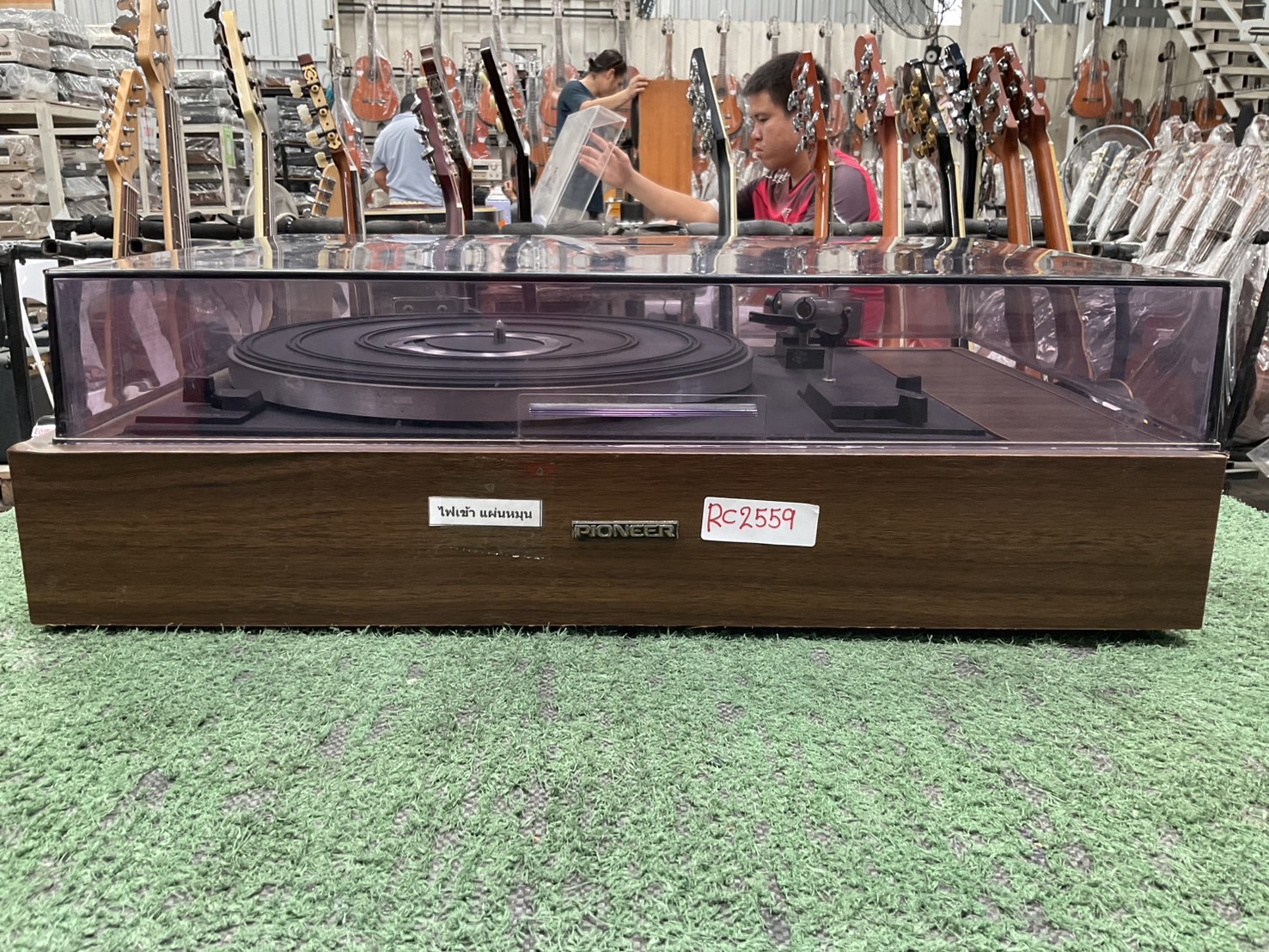 เครื่องเล่นแผ่นเสียง PIONEER : F-200PL