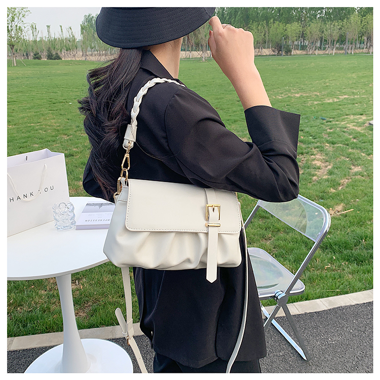 สินค้าพรีออเดอร์ กระเป๋าแฟชั่นสไตล์เกาหลี มี5สี รหัสPO-BAG-086