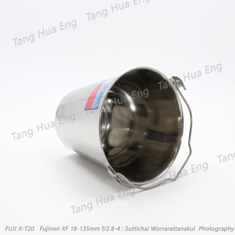 ถังน้ำแข็งสเตนเลส 20 ซม. ตราโลมา 3 ตัว