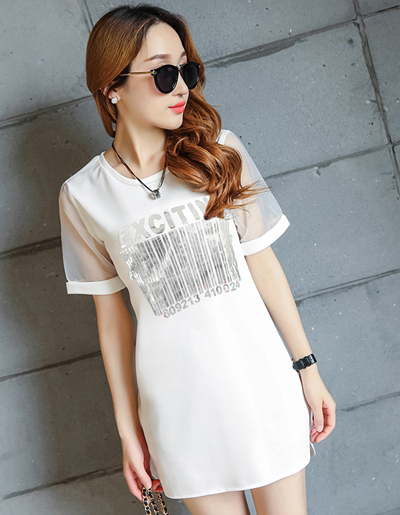 เสื้อแฟชั่นกึ่งเดรส EXCITING Barcodeแต่งแขนซีทรู ใส่เที่ยวเก๋ไก๋ รหัส 1353-สีขาว