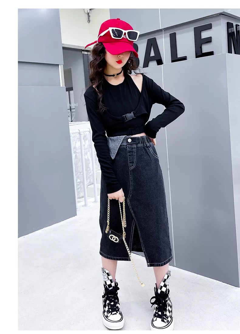 **เฉพาะเสื้อ**ชุดเต้น ฮิปฮอป เสื้อแขนยาว แขนคอไขว้ สีดำสลับดำ