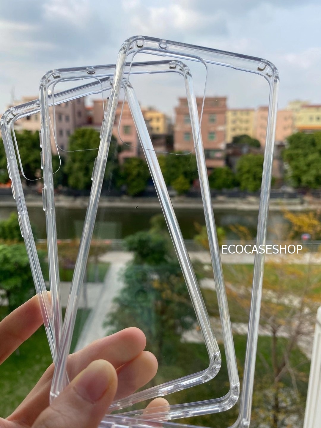 iPhone11pro เคสใสขอบสี สีใส เกรดหนา 1.5mm (หลังแข็งขอบนิ่ม ขอบเหลืองช้า)