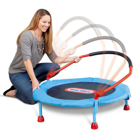 แทรมโพลีนพับเก็บได้ Little Tikes Easy Store 3' Trampoline