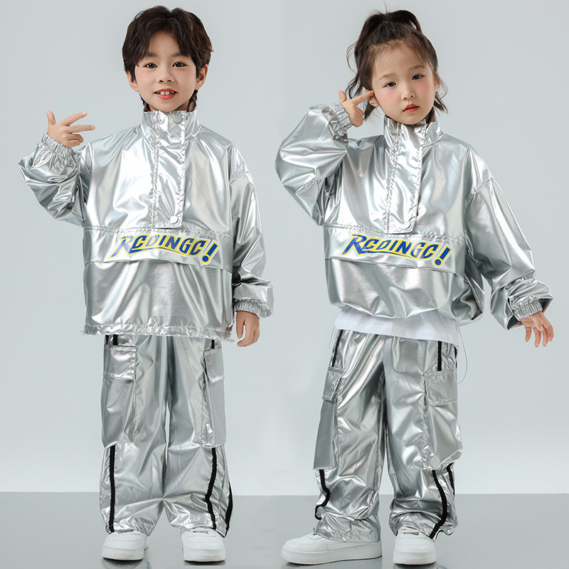 ชุดเต้น**Set เสื้อแจ็คเก็ตแขนยาว สีเงิน+กางเกงขายาวสีเงิน ใส่ได้ทั้งชายและหญิง