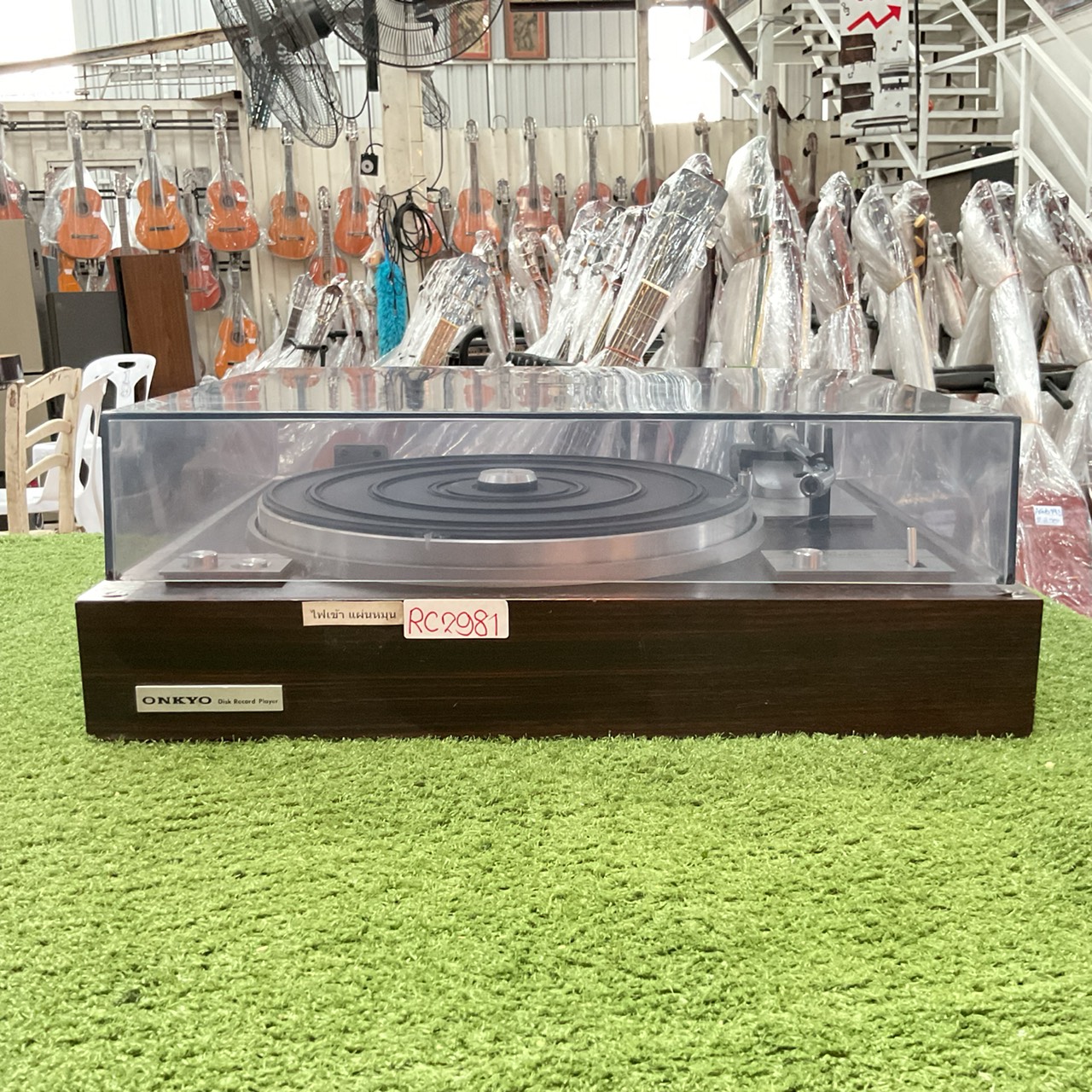เครื่องเล่นแผ่นเสียง ONKYO : CP-250A